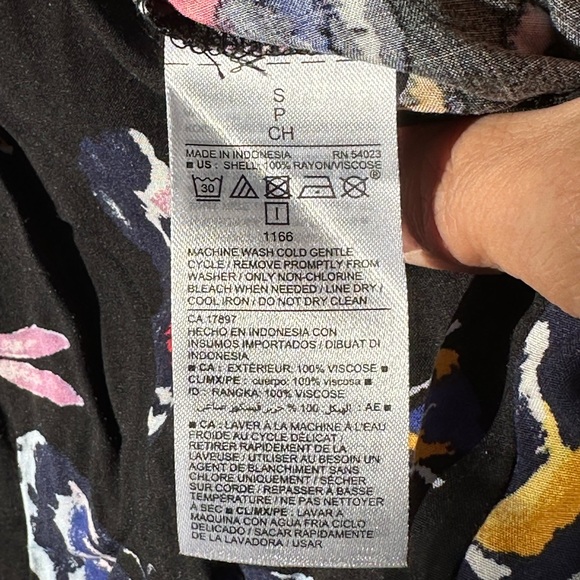 Jumpsuit/playsuit with butterfly print - Picture 3 of 6